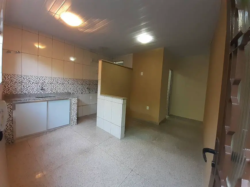 Foto 1 de Casa com 2 Quartos para alugar, 50m² em Vila Nova Vista, Sabará
