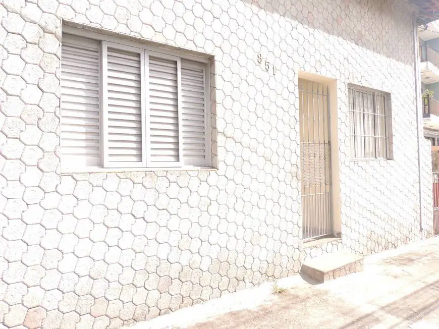 Foto 1 de Casa com 2 Quartos para alugar, 50m² em Vila Palmeiras, São Paulo