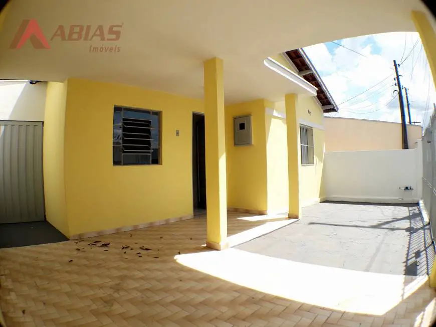 Foto 1 de Casa com 2 Quartos para alugar, 90m² em Vila Prado, São Carlos