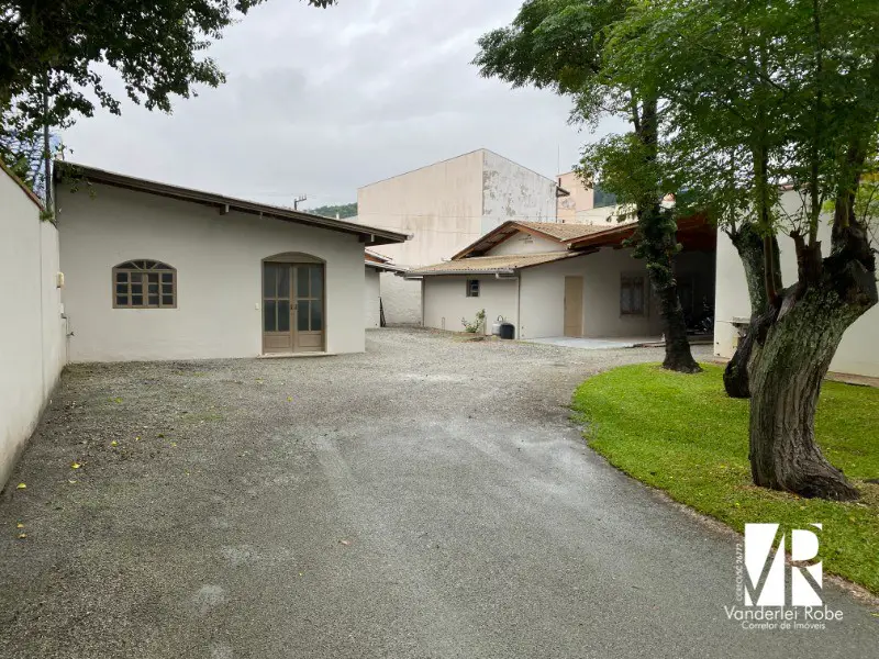 Foto 1 de Casa com 2 Quartos para alugar, 58m² em Vila Real, Balneário Camboriú