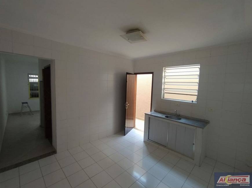 Foto 4 de Casa com 2 Quartos para alugar, 86m² em Vila Rio de Janeiro, Guarulhos