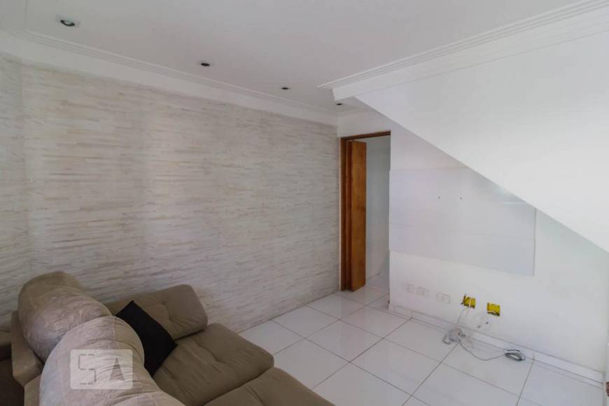 Foto 1 de Casa com 2 Quartos para alugar, 50m² em Vila Rosalia, Guarulhos