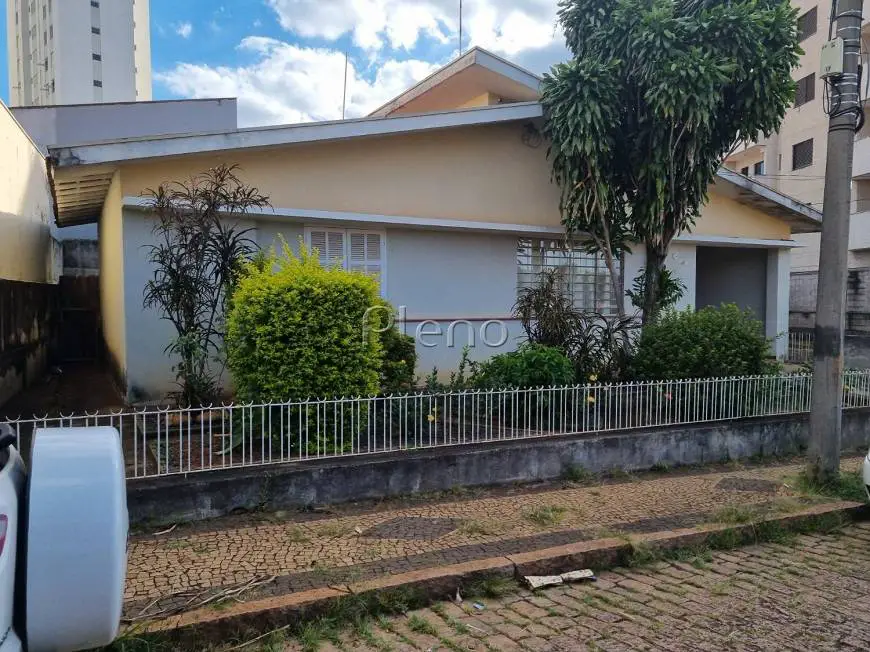 Foto 1 de Casa com 2 Quartos à venda, 116m² em Vila São Sebastião, Valinhos