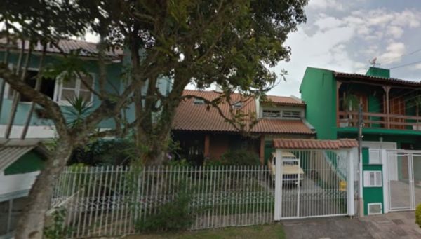 Foto 1 de Casa com 3 Quartos à venda, 300m² em Aberta dos Morros, Porto Alegre