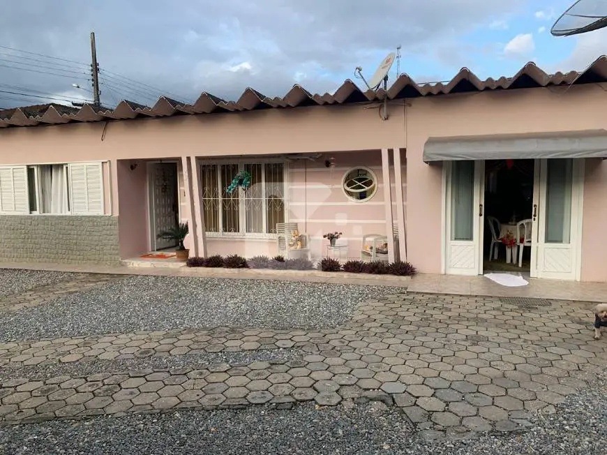 Foto 1 de Casa com 3 Quartos à venda, 190m² em Águas Claras, Brusque