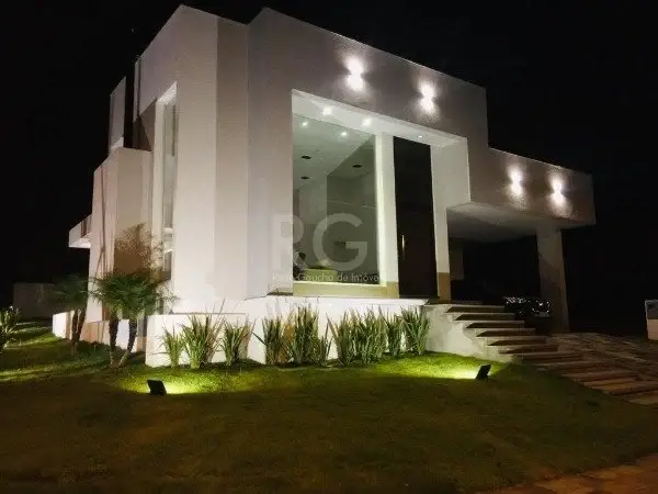 Foto 1 de Casa com 3 Quartos à venda, 250m² em Alphaville, Porto Alegre