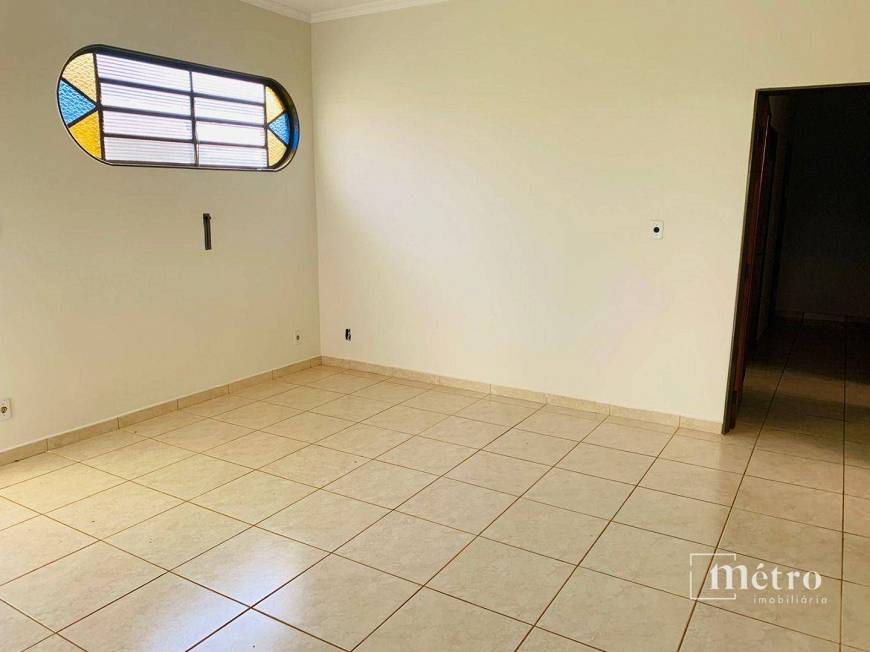 Foto 2 de Casa com 3 Quartos para alugar, 168m² em Alto da Boa Vista, Ribeirão Preto