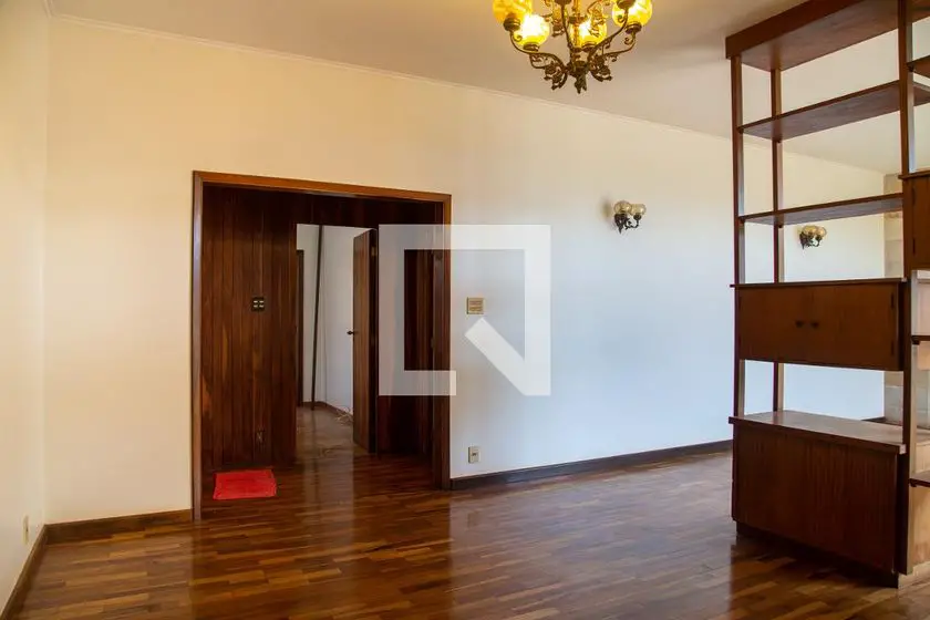 Foto 1 de Casa com 3 Quartos para alugar, 180m² em Alto da Boa Vista, Ribeirão Preto