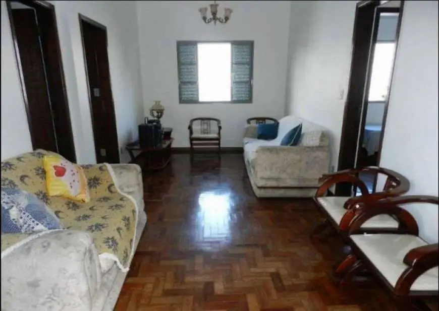 Foto 3 de Casa com 3 Quartos à venda, 230m² em Aparecida, Belo Horizonte