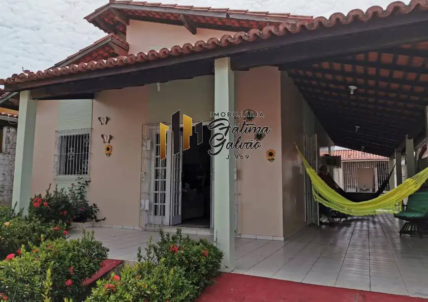 Foto 1 de Casa com 3 Quartos para alugar, 200m² em ATALAIA, Salinópolis