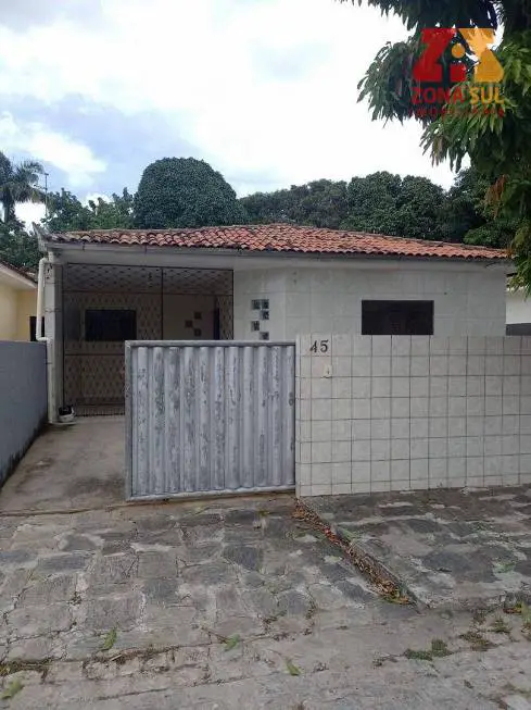 Foto 2 de Casa com 3 Quartos à venda, 130m² em Bancários, João Pessoa