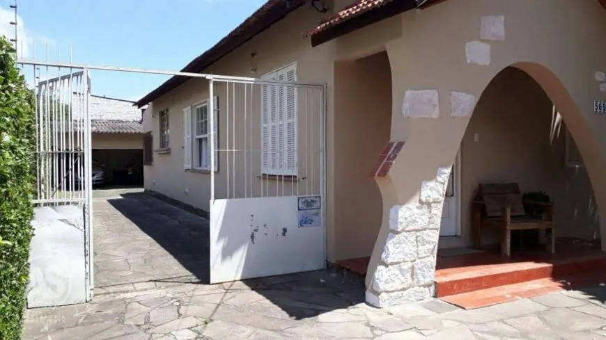 Foto 4 de Casa com 3 Quartos à venda, 170m² em Boa Vista, Porto Alegre
