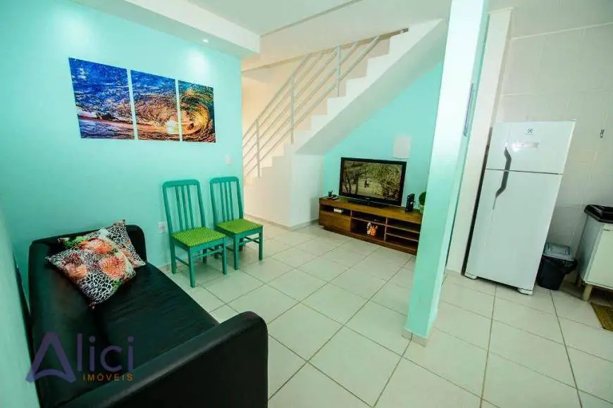 Foto 3 de Casa com 3 Quartos para alugar, 100m² em Campeche, Florianópolis