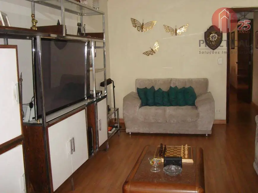 Foto 3 de Casa com 3 Quartos à venda, 160m² em Campo Belo, São Paulo
