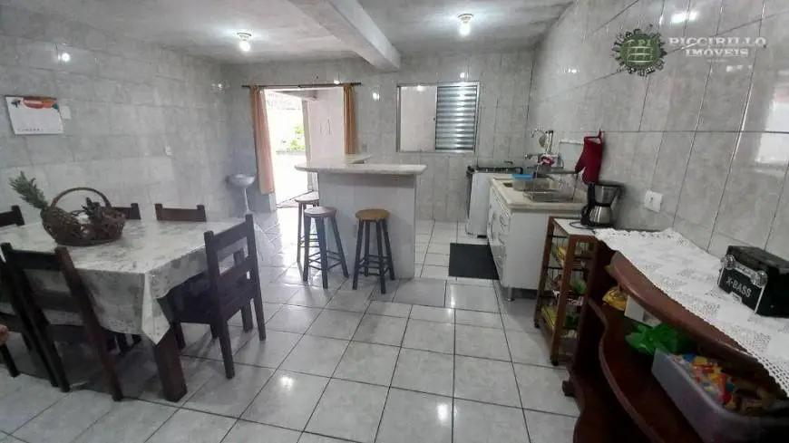 Foto 3 de Casa com 3 Quartos à venda, 232m² em Canto do Forte, Praia Grande
