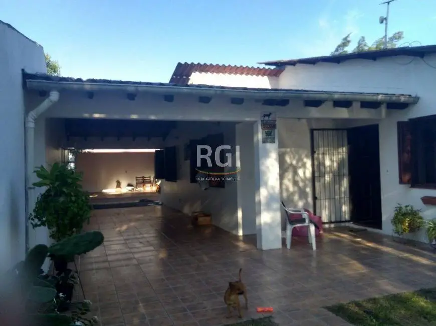Foto 1 de Casa com 3 Quartos à venda, 156m² em Centro, Cidreira