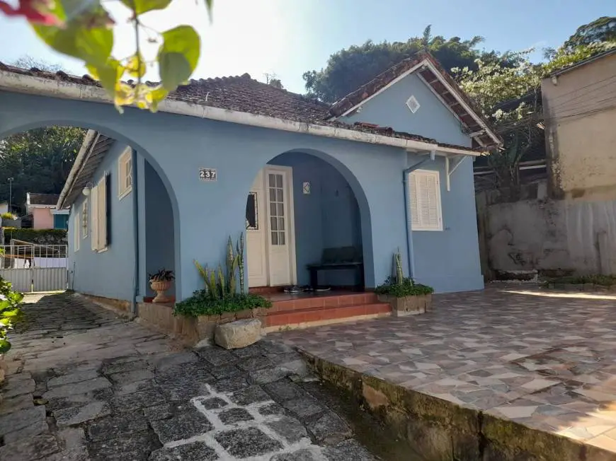 Foto 1 de Casa com 3 Quartos à venda, 200m² em Centro, Petrópolis