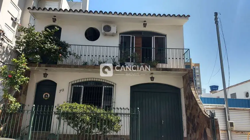Foto 1 de Casa com 3 Quartos à venda, 214m² em Centro, Santa Maria