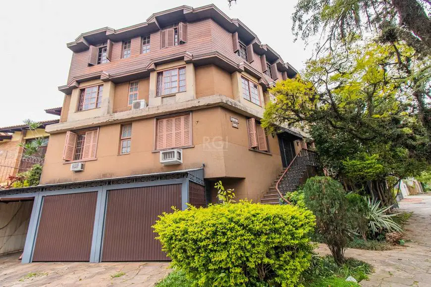 Foto 3 de Casa com 3 Quartos à venda, 80m² em Chácara das Pedras, Porto Alegre