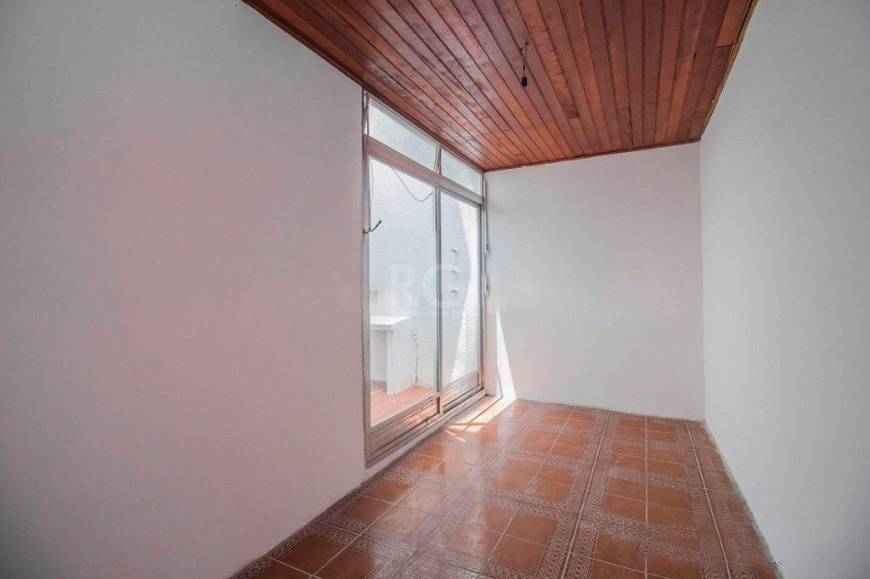 Foto 3 de Casa com 3 Quartos à venda, 440m² em Cidade Baixa, Porto Alegre