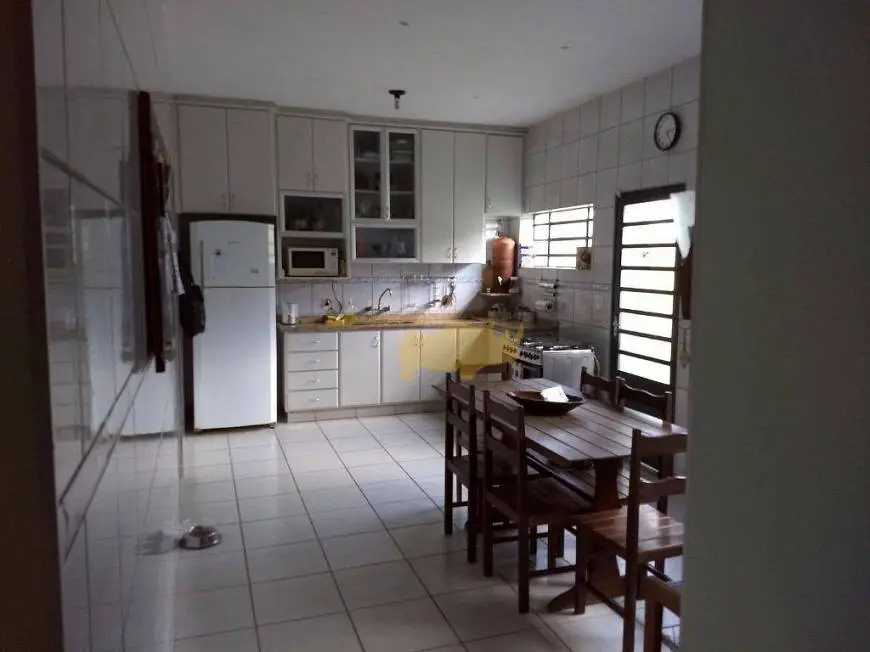 Foto 1 de Casa com 3 Quartos à venda, 157m² em Cidade Nova, Rio Claro