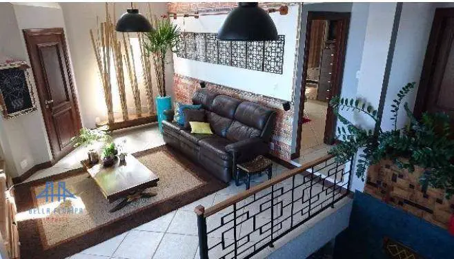 Foto 1 de Casa com 3 Quartos à venda, 165m² em Costeira do Pirajubaé, Florianópolis