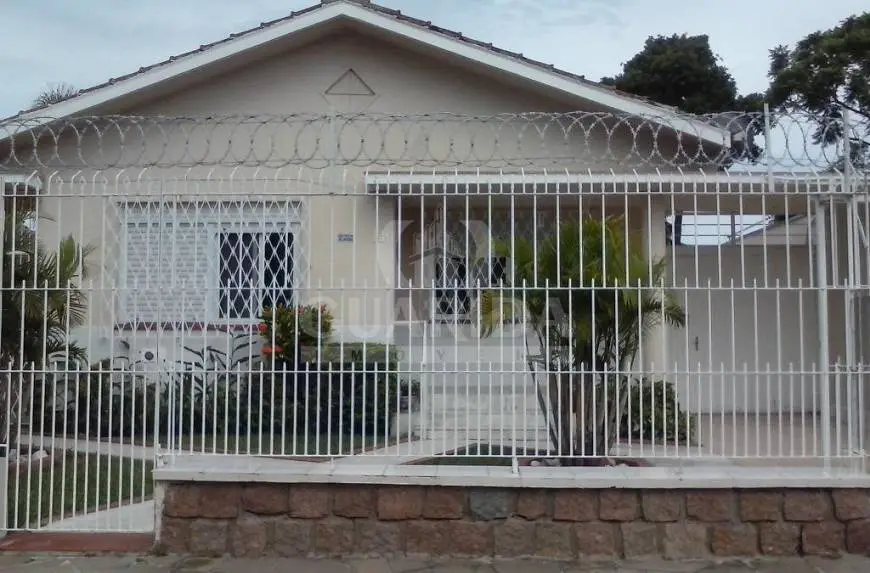 Foto 2 de Casa com 3 Quartos à venda, 180m² em Cristal, Porto Alegre