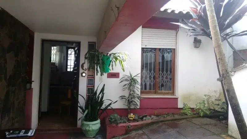 Foto 2 de Casa com 3 Quartos à venda, 320m² em Cristal, Porto Alegre