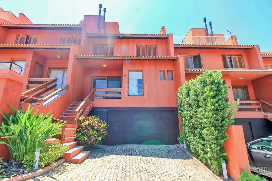 Foto 1 de Casa com 3 Quartos à venda, 385m² em Cristal, Porto Alegre