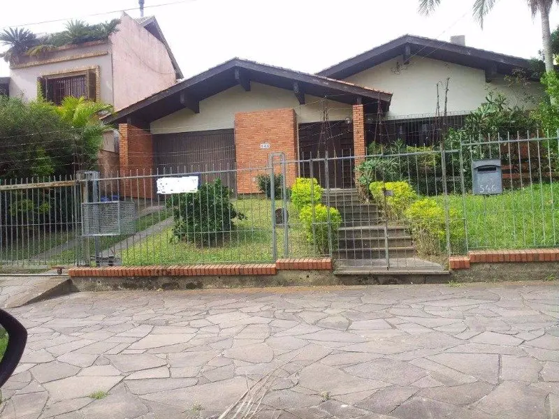 Foto 1 de Casa com 3 Quartos à venda, 400m² em Cristal, Porto Alegre