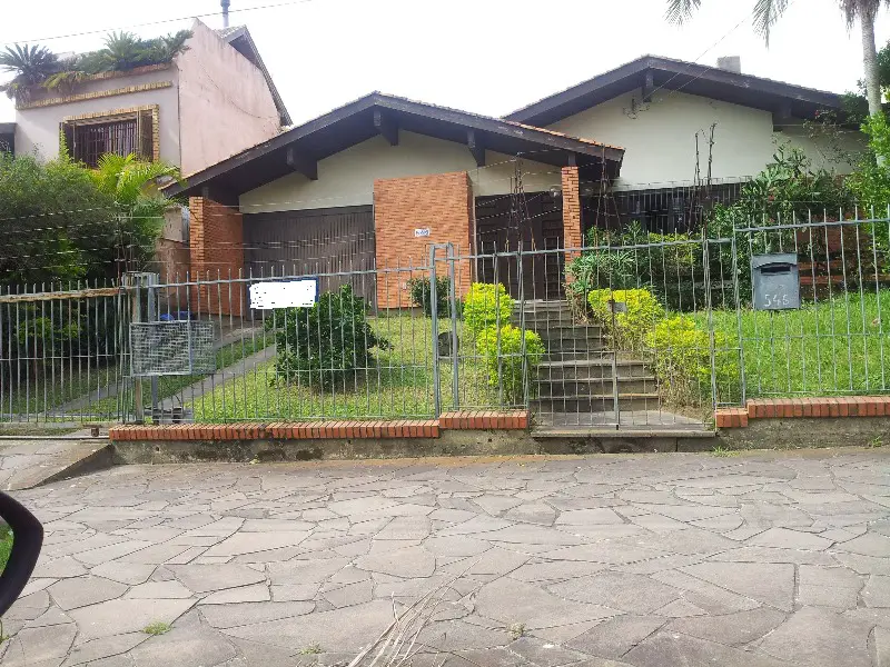 Foto 2 de Casa com 3 Quartos à venda, 400m² em Cristal, Porto Alegre