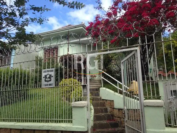 Foto 1 de Casa com 3 Quartos à venda, 180m² em Cristo Redentor, Porto Alegre