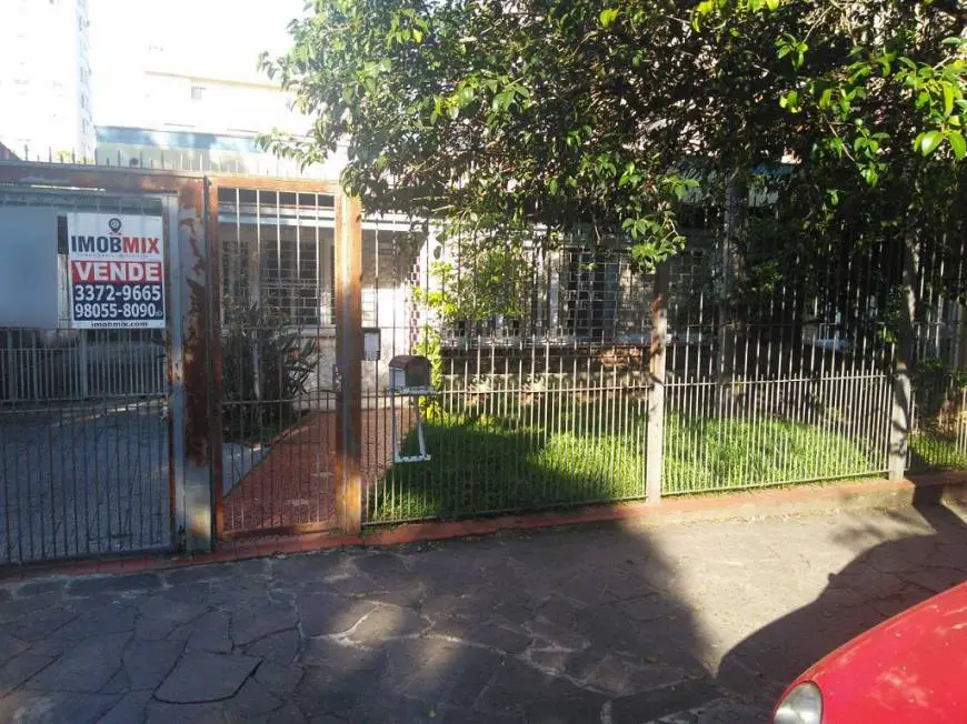 Foto 1 de Casa com 3 Quartos à venda, 230m² em Cristo Redentor, Porto Alegre