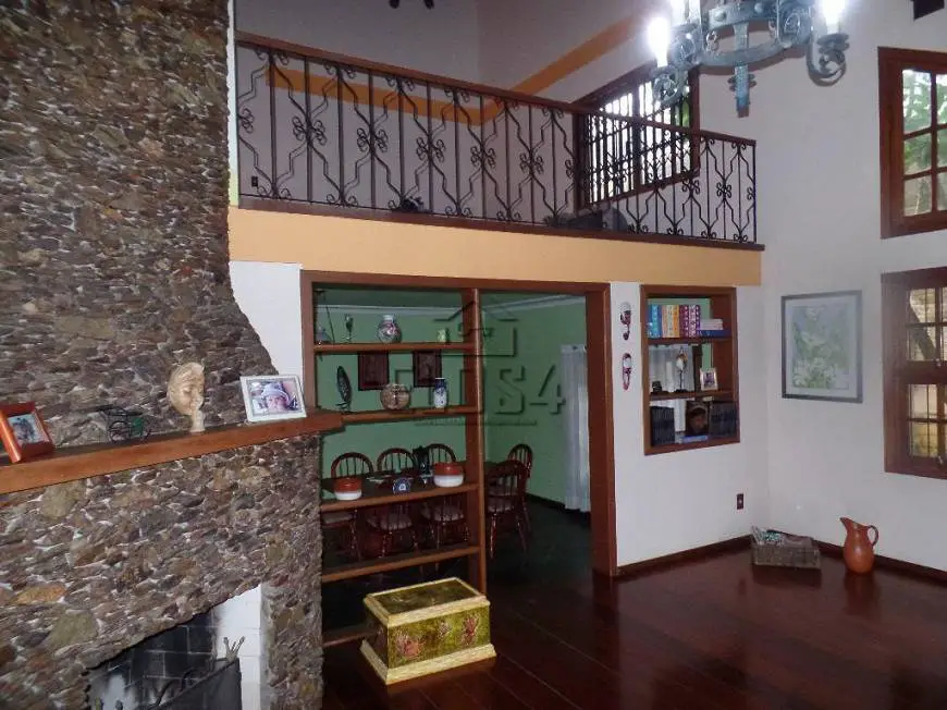 Foto 3 de Casa com 3 Quartos à venda, 315m² em Cristo Rei, São Leopoldo