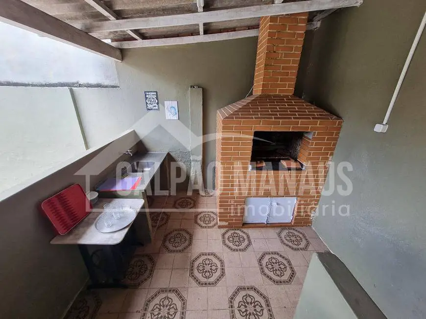 Foto 2 de Casa com 3 Quartos para alugar, 200m² em Dom Pedro I, Manaus