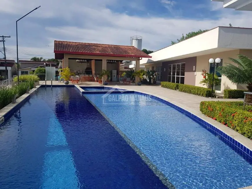 Foto 1 de Casa com 3 Quartos para alugar, 166m² em Flores, Manaus