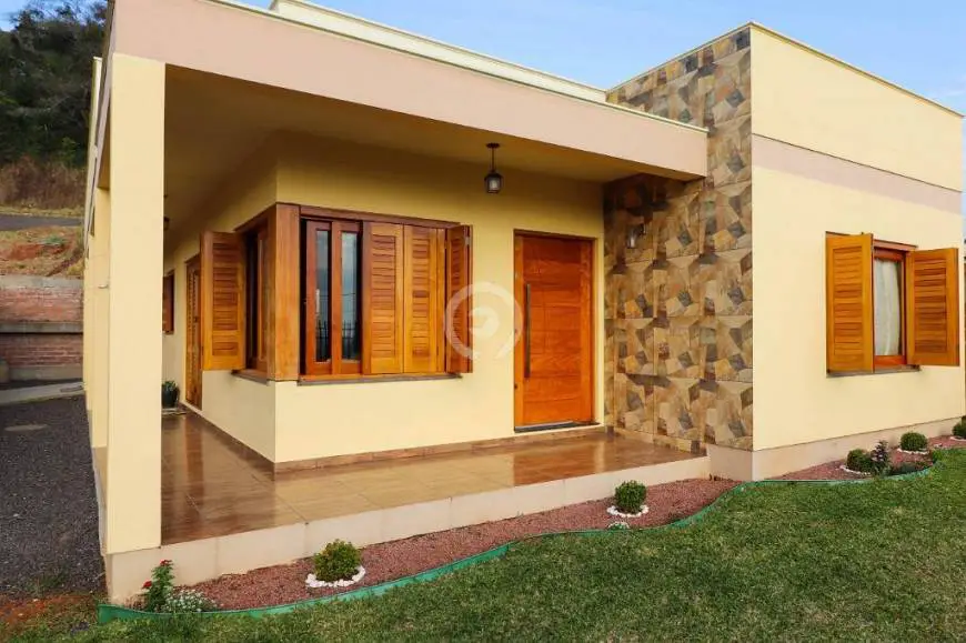 Foto 1 de Casa com 3 Quartos à venda, 147m² em Floresta, Estância Velha