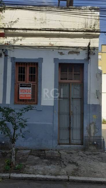 Foto 1 de Casa com 3 Quartos à venda, 87m² em Floresta, Porto Alegre