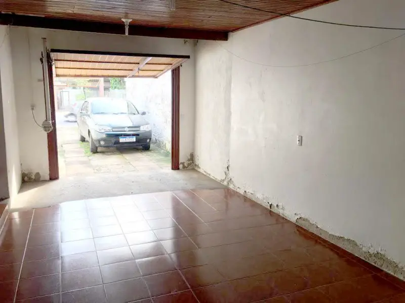 Foto 3 de Casa com 3 Quartos à venda, 101m² em Guajuviras, Canoas