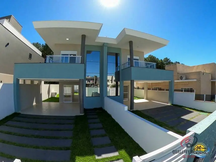 Foto 1 de Casa com 3 Quartos à venda, 144m² em Ingleses do Rio Vermelho, Florianópolis