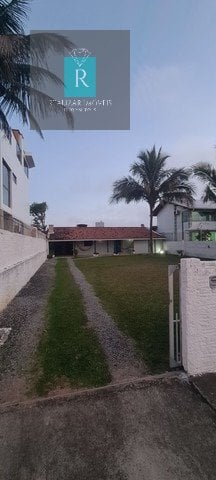 Foto 1 de Casa com 3 Quartos à venda, 148m² em Ingleses do Rio Vermelho, Florianópolis