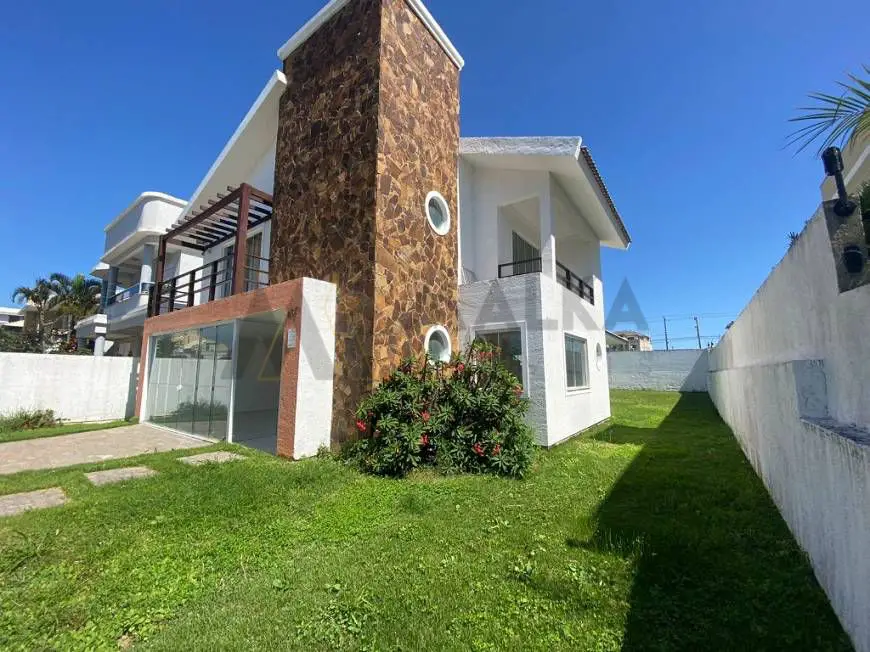 Foto 1 de Casa com 3 Quartos para venda ou aluguel, 207m² em Ingleses do Rio Vermelho, Florianópolis