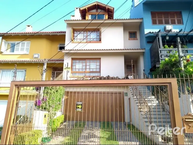 Foto 1 de Casa com 3 Quartos à venda, 173m² em Ipanema, Porto Alegre