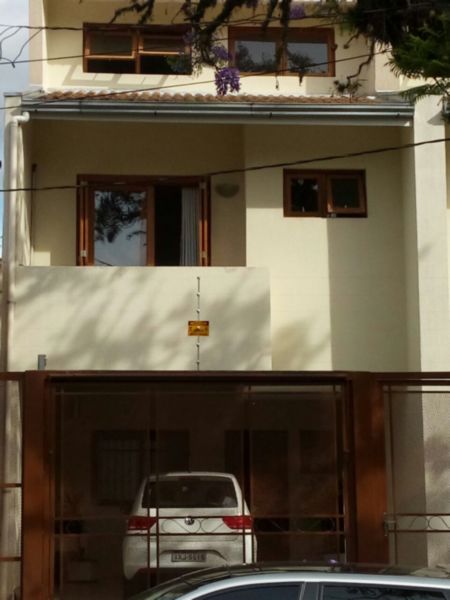 Foto 1 de Casa com 3 Quartos à venda, 223m² em Ipanema, Porto Alegre