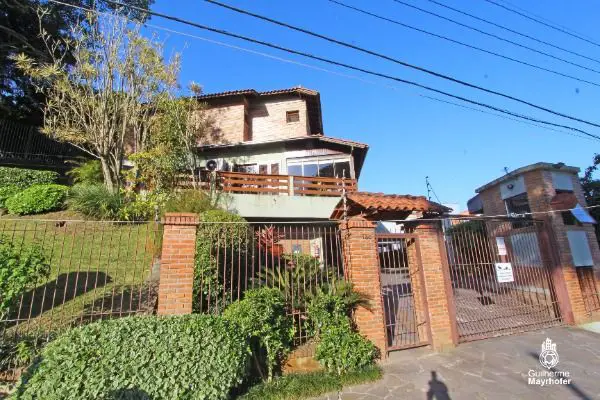 Foto 1 de Casa com 3 Quartos à venda, 258m² em Ipanema, Porto Alegre