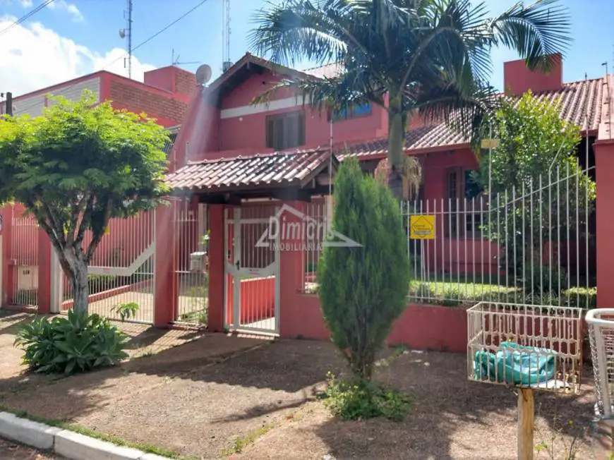 Foto 2 de Casa com 3 Quartos à venda, 194m² em Ipiranga, Campo Bom