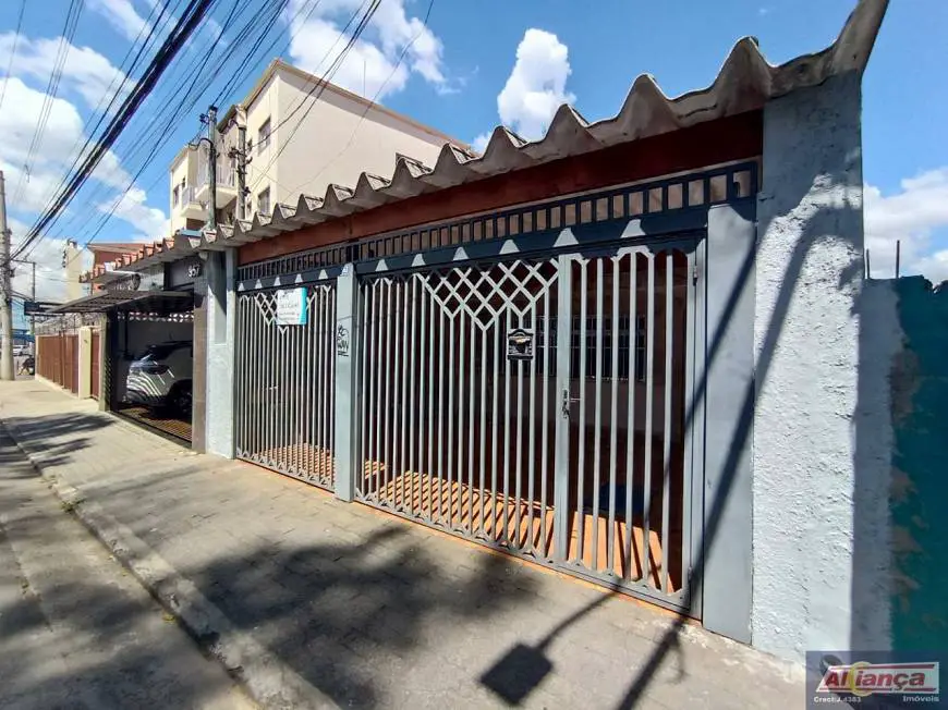 Foto 1 de Casa com 3 Quartos para alugar, 130m² em Jardim Aida, Guarulhos