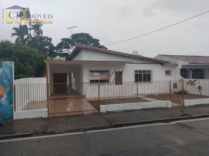 Foto 1 de Casa com 3 Quartos para alugar, 250m² em Jardim Atlântico, Florianópolis