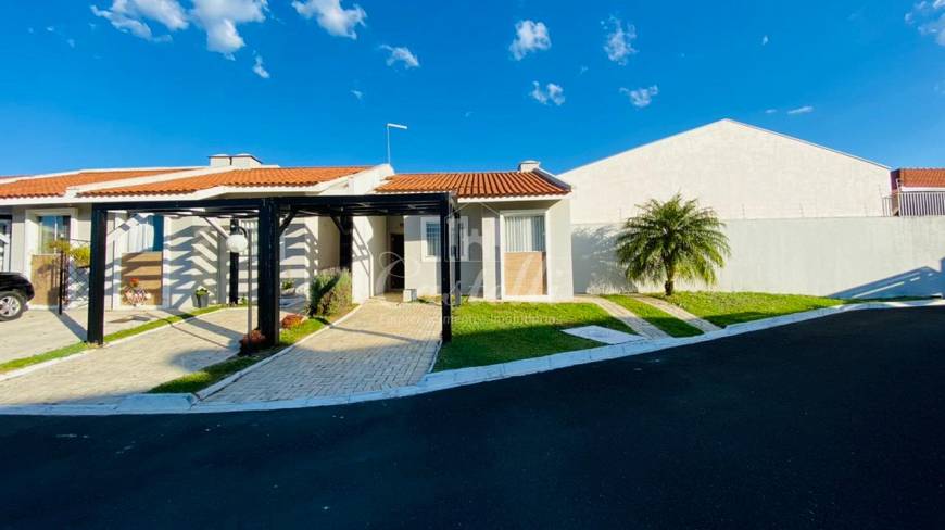 Foto 1 de Casa com 3 Quartos à venda, 59m² em Jardim Carvalho, Ponta Grossa