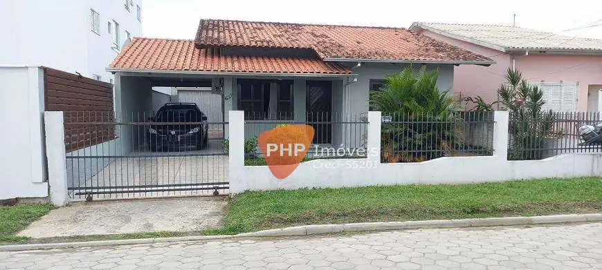 Foto 1 de Casa com 3 Quartos à venda, 160m² em Jardim Das Avenidas, Araranguá